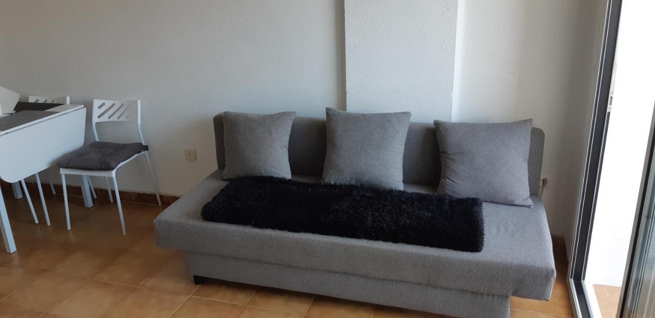 Appartement Sur Empuriabrava A 100 M De La Mer Экстерьер фото